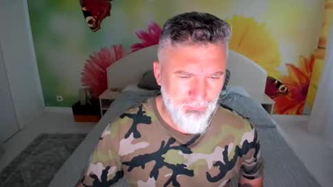 Nico online show from 12/04/25, 02:26