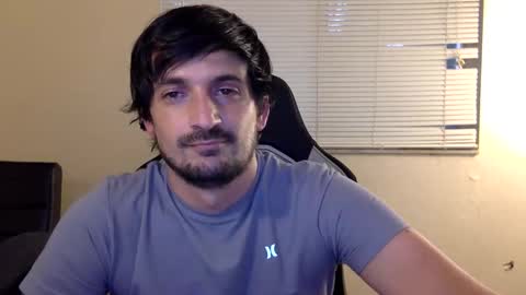 Snapshot of bls123 chatting on 11/15/25, 11:40 bls123 online show from 11/15/25, 11:40