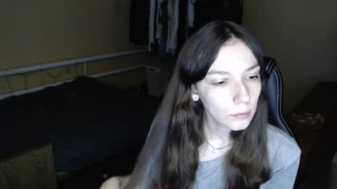 blue__velvet_ online show from 06/19/26, 08:45