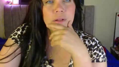 kate online show from 12/14/25, 08:46