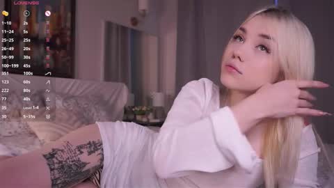 Adeline online show from 12/20/25, 06:31