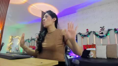 blue_tay1 online show from 12/21/25, 12:01