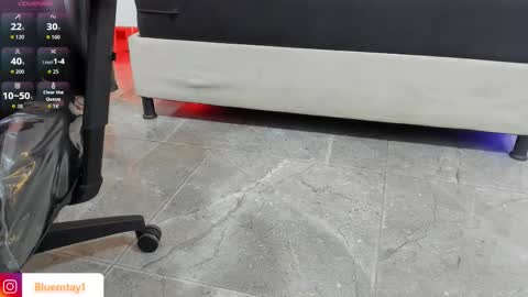 blue_tay1 online show from 03/03/26, 11:38