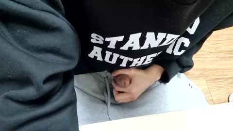 Blue Kim online show from 01/08/25, 09:10