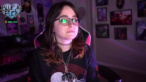 Blue online show from 01/10/25, 01:42