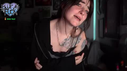 Blue online show from 10/14/25, 12:11