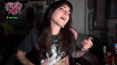 Blue online show from 11/13/25, 01:04