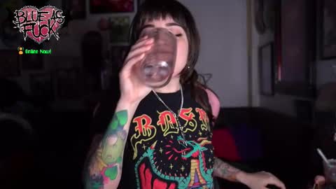 Blue online show from 01/16/26, 03:32