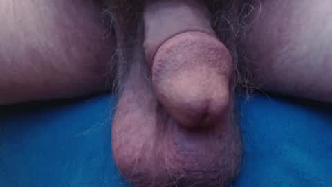 Snapshot of bluebee420 chatting on 10/22/25, 08:58 bluebee420 online show from 10/22/25, 08:58