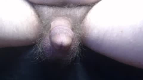 Snapshot of bluebee420 chatting on 11/13/25, 10:36 bluebee420 online show from 11/13/25, 10:36