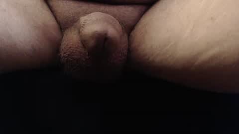 Snapshot of bluebee420 chatting on 02/26/26, 10:47 bluebee420 online show from 02/26/26, 10:47