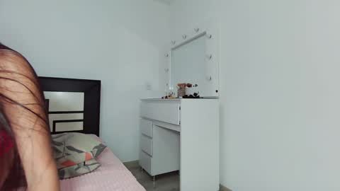 bluediamond_ online show from 01/15/25, 03:33