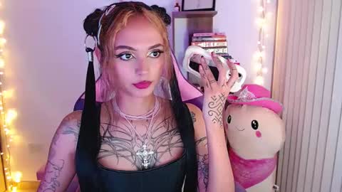 Im Abril .. Nice to meet you  thumb up me please its important  INDEPENDENT MODEL online show from 09/14/25, 03:05