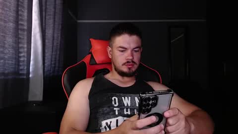 blueeyeboy0 online show from 12/05/24, 04:53