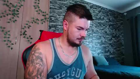 blueeyeboy0 online show from 12/05/25, 08:12