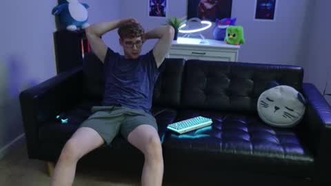 blueeyedtallguy online show from 09/14/25, 05:56