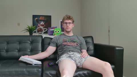 blueeyedtallguy online show from 09/28/25, 08:25