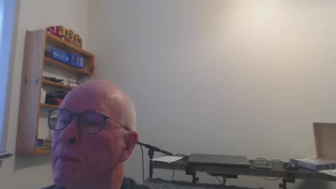 blueeyesn8 online show from 02/12/25, 10:14