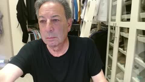 blueisles online show from 02/03/25, 01:52