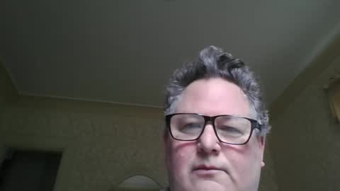 bluemoose70 online show from 10/20/25, 03:23