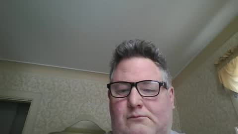 bluemoose70 online show from 02/11/26, 07:19