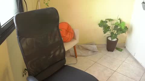 FLORAA online show from 01/22/25, 10:50