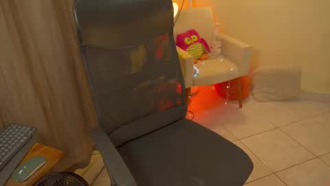 FLORAA online show from 09/27/25, 08:41