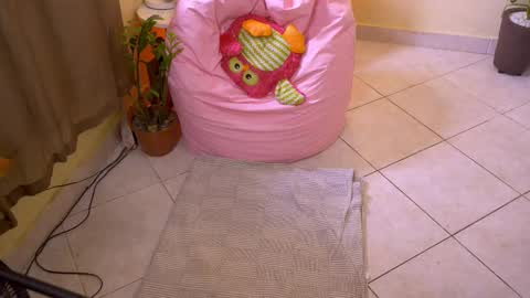 FLORAA online show from 10/10/25, 02:49