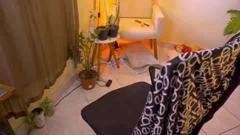 FLORAA online show from 03/06/26, 03:08