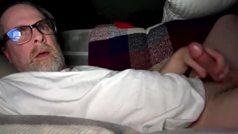 Snapshot of bluesinspired chatting on 10/31/25, 03:07 Bluesinspired online show from 10/31/25, 03:07