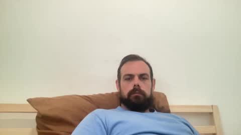 blueteashirt online show from 09/26/25, 01:04