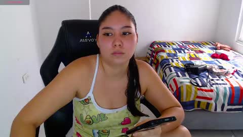 Hey guysI am BrendaWelcome my room online show from 06/06/26, 09:19