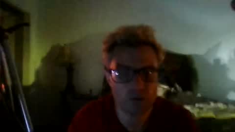 Snapshot of blushbitxh chatting on 12/25/24, 07:24 BLUSHBITXH online show from 12/25/24, 07:24