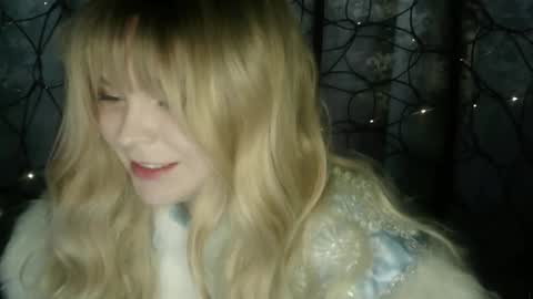 blushing_star online show from 12/20/25, 08:10