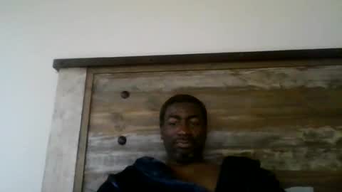 Snapshot of bluuthunder1914 chatting on 05/13/26, 07:55 bluuthunder1914 online show from 05/13/26, 07:55