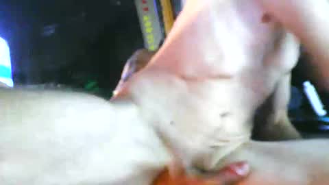 bmurray13kc2 online show from 10/10/25, 08:46