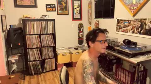 ZuperZexyZounds online show from 02/16/26, 08:43