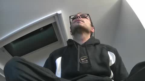 Snapshot of bo22222222 chatting on 03/08/25, 08:33 bo22222222 online show from 03/08/25, 08:33