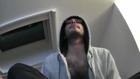 bo22222222 online show from 04/15/26, 08:42