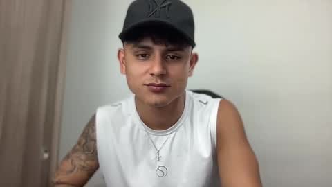 Bob  INDEPENDENT MODEL online show from 02/22/25, 11:13