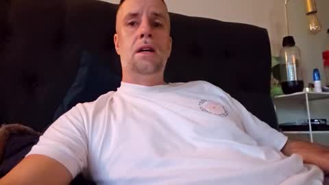 Snapshot of bobberman78 chatting on 11/02/25, 02:41 Dan online show from 11/02/25, 02:41