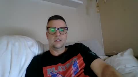 Snapshot of bobberman78 chatting on 02/09/26, 12:47 Dan online show from 02/09/26, 12:47