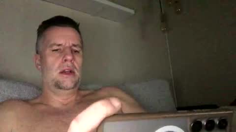 Snapshot of bobberman78 chatting on 02/27/26, 05:29 Dan online show from 02/27/26, 05:29