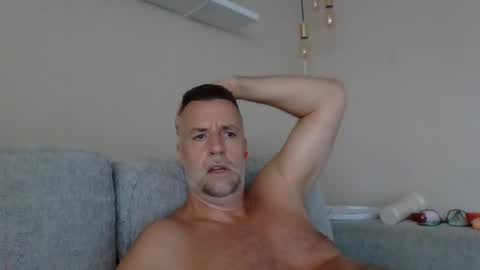 Snapshot of bobberman78 chatting on 06/22/26, 03:25 Dan online show from 06/22/26, 03:25