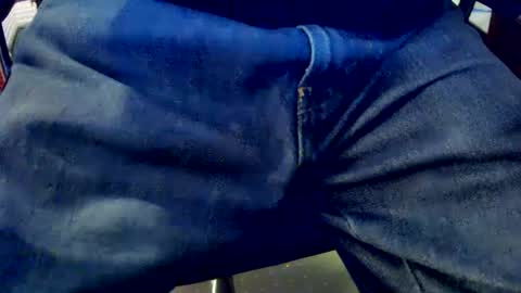 Snapshot of bobbie420_ chatting on 02/24/25, 02:40 bobbie420_ online show from 02/24/25, 02:40