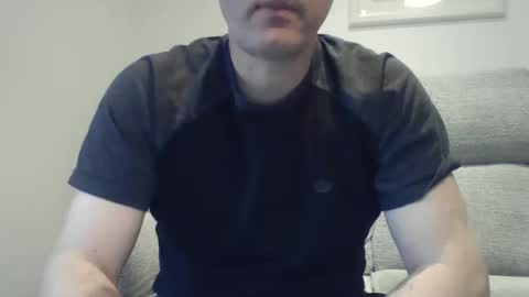 bobby_113 online show from 02/12/25, 02:21