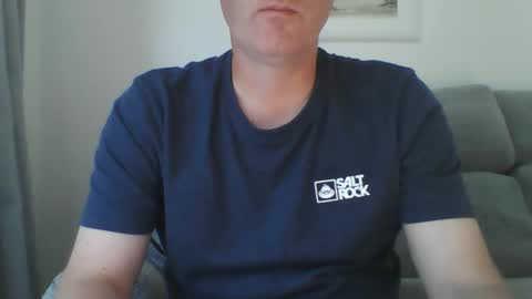 bobby_113 online show from 09/22/25, 10:39