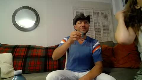 Snapshot of bobbyandsadie chatting on 06/18/26, 04:02 Bobby and Sadie online show from 06/18/26, 04:02