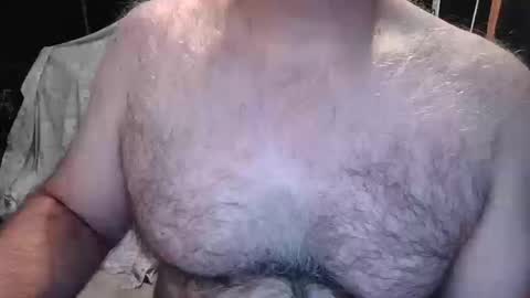 Snapshot of bobbyhill27b chatting on 10/10/25, 07:13 BobbyHill27b online show from 10/10/25, 07:13