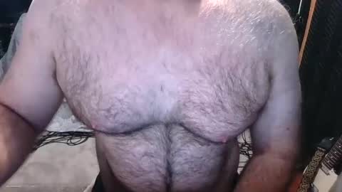 Snapshot of bobbyhill27b chatting on 10/26/25, 12:22 BobbyHill27b online show from 10/26/25, 12:22